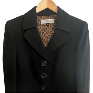 Tahari Arthur S. Levine Blazer
Jacket Womens Sz 10 Black
Shawl Lapel NWT 🏷